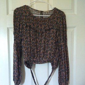 Wonderly cropped floral top with tie, size  XL